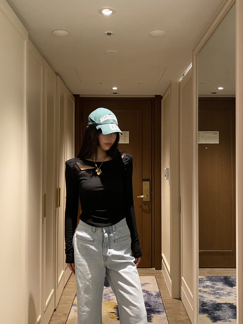 FOUREIGHT韓國直郵女裝新款休閑熱賣推薦時尚職業長袖T恤FOUR EIGHT長袖T恤