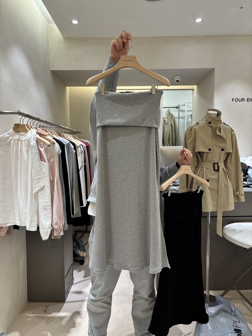 FOUREIGHT東大門實拍女士新款26春夏人氣休閑真品職業長裙FOUR EIGHT長裙圖色1