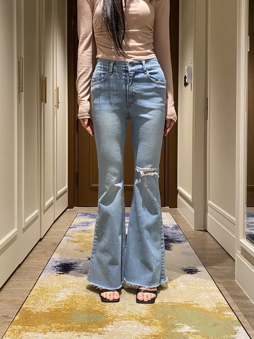 FOUREIGHT東大門代購女裝新款熱賣時尚推薦職業牛仔褲喇叭FOUR EIGHT牛仔褲