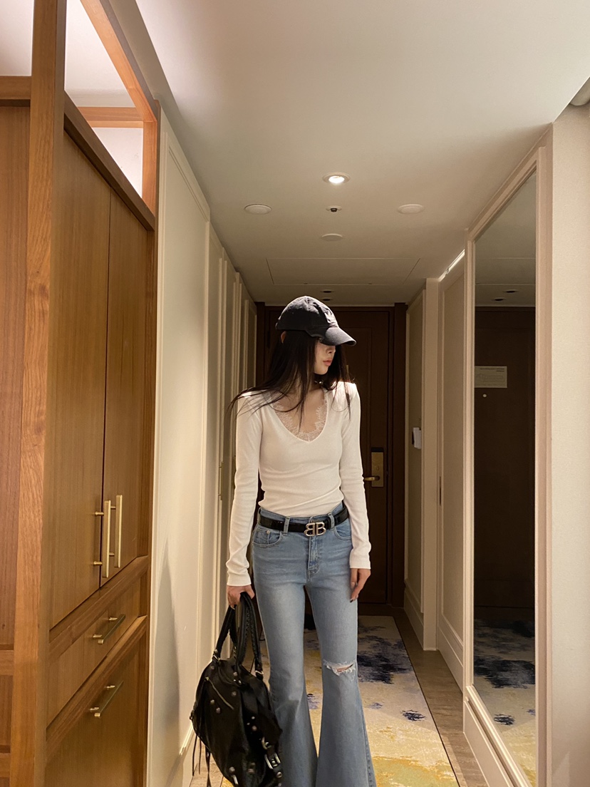 FOUREIGHT東大門代購女裝新款熱賣時尚推薦職業牛仔褲喇叭FOUR EIGHT牛仔褲