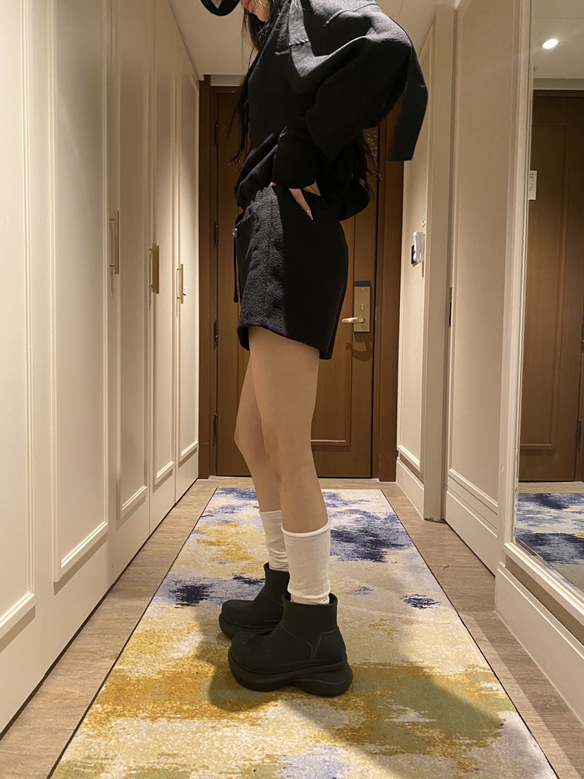 FOUREIGHT東大門直郵女士新品人氣休閑熱賣職業短褲粗花呢FOUR EIGHT短褲