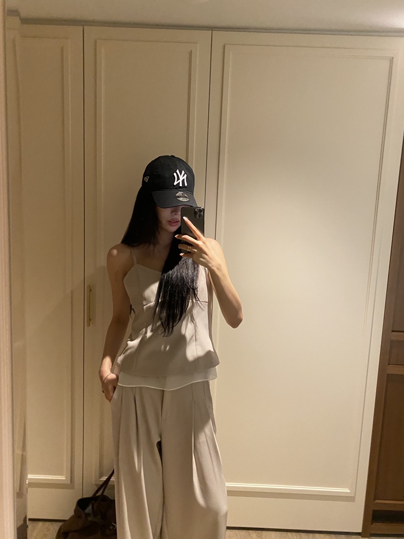 FOUREIGHT東大門實拍女士新款休閑真品熱賣時尚26春夏吊帶背心FOUR EIGHT吊帶/背心