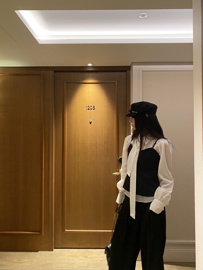 FOUREIGHT東大門實拍女士新款休閑真品熱賣時尚26春夏吊帶背心FOUR EIGHT吊帶/背心