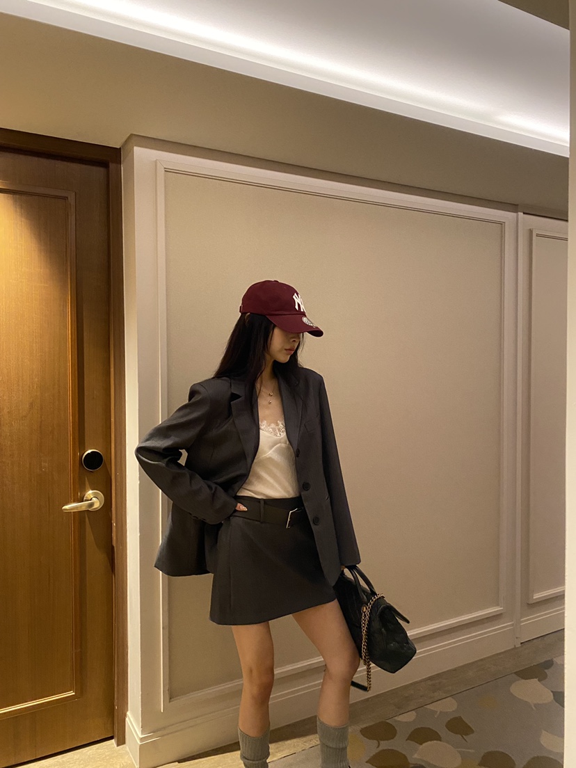 FOUREIGHT韓國直郵女裝新款推薦熱賣人氣職業短裙不含腰帶FOUR EIGHT短裙