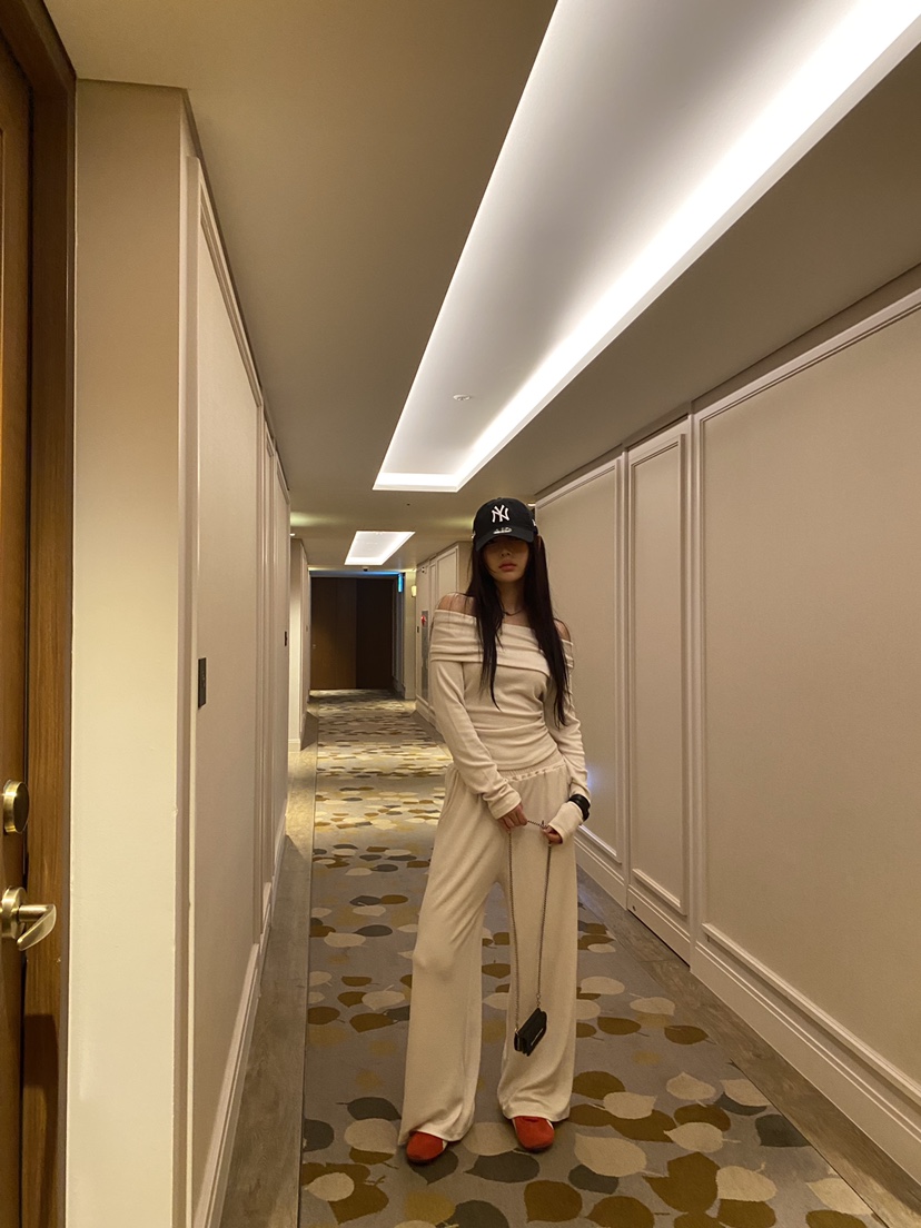 FOUREIGHT東大門實拍女裝新品26春夏熱賣時尚職業推薦套裝FOUR EIGHT套裝