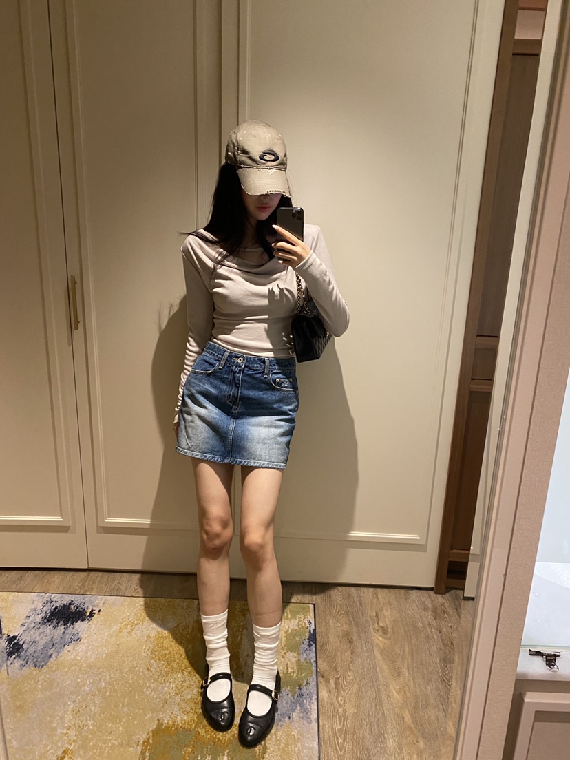 FOUREIGHT東大門實拍女裝新款推薦休閑真品職業26春夏長袖T恤FOUR EIGHT長袖T恤