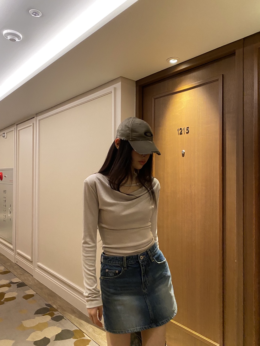 FOUREIGHT東大門實拍女裝新款推薦休閑真品職業26春夏長袖T恤FOUR EIGHT長袖T恤