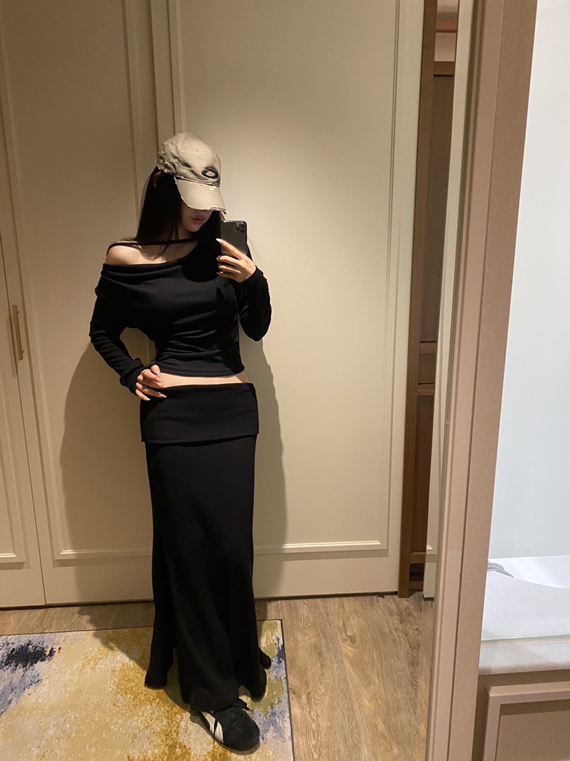 FOUREIGHT東大門實拍女裝新款推薦休閑真品職業26春夏長袖T恤FOUR EIGHT長袖T恤