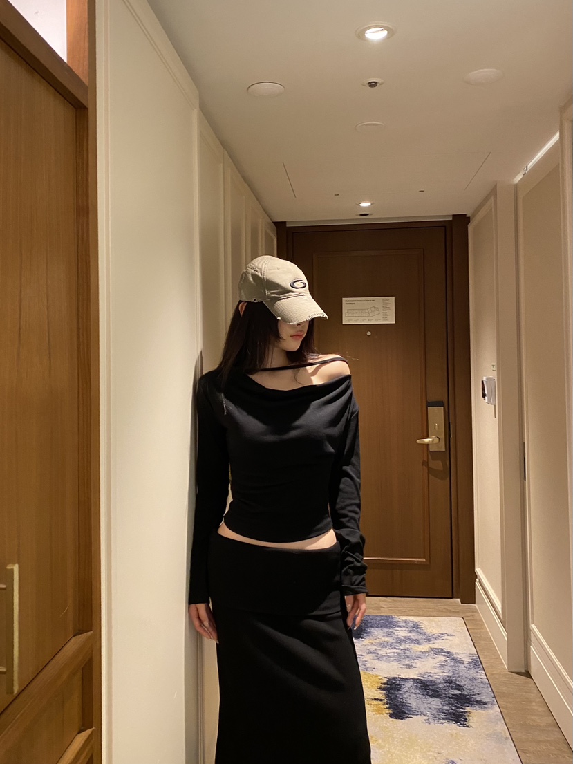 FOUREIGHT東大門實拍女裝新款推薦休閑真品職業26春夏長袖T恤FOUR EIGHT長袖T恤