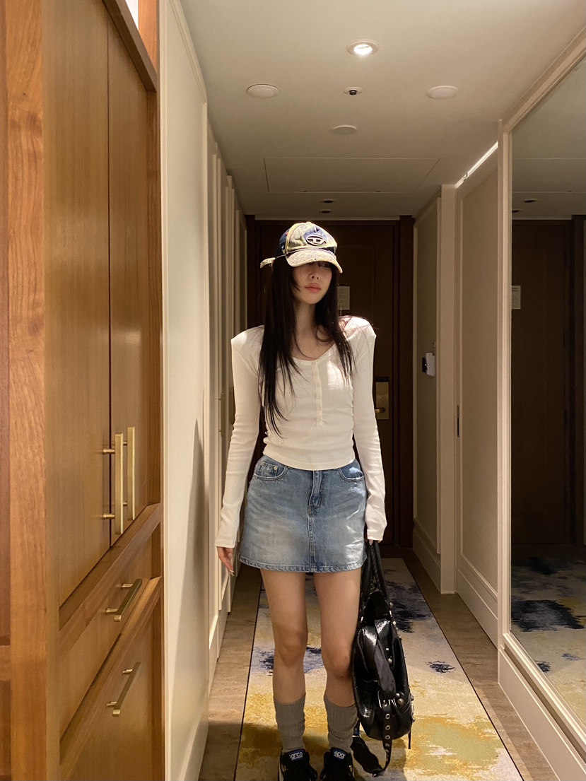 FOUREIGHT東大門直郵女士新款職業休閑26春夏真品長袖T恤FOUR EIGHT長袖T恤