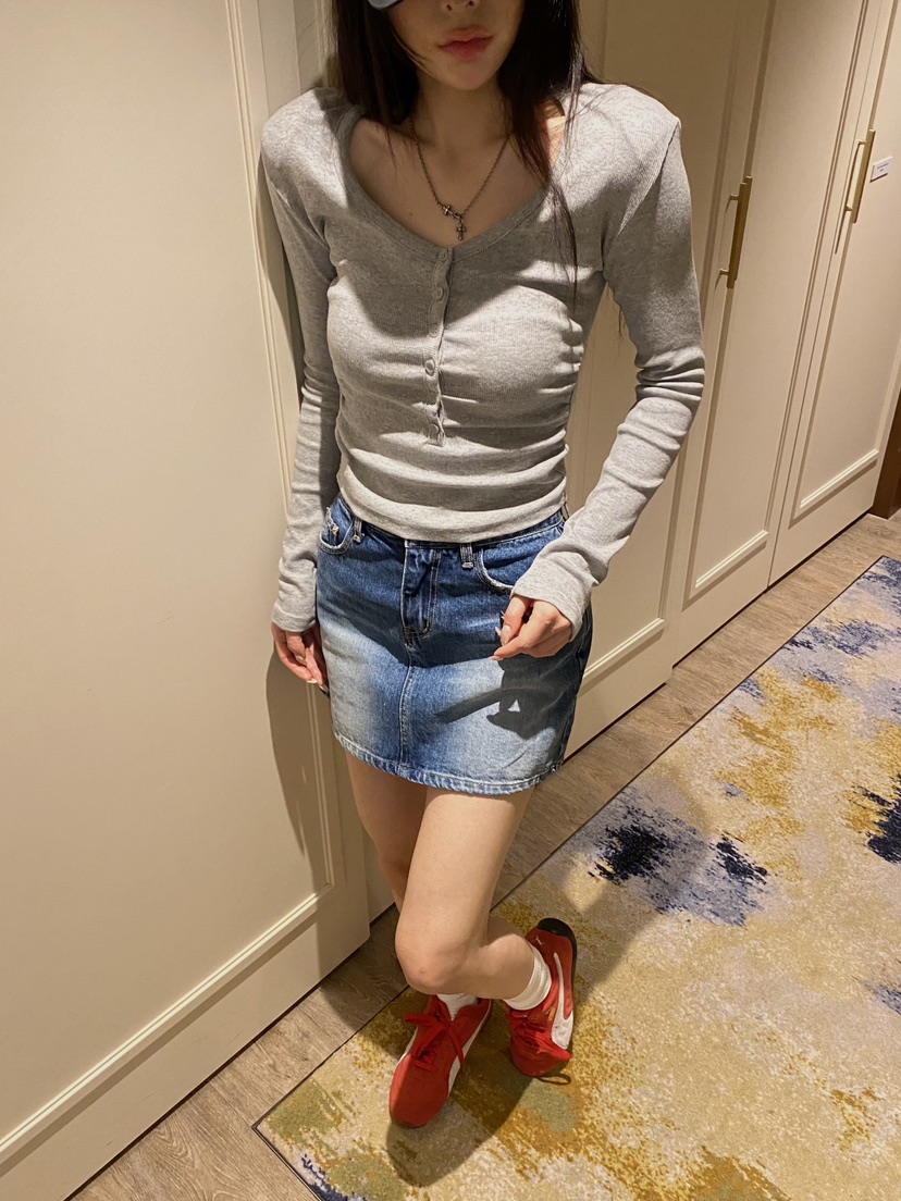 FOUREIGHT東大門直郵女士新款職業休閑26春夏真品長袖T恤FOUR EIGHT長袖T恤