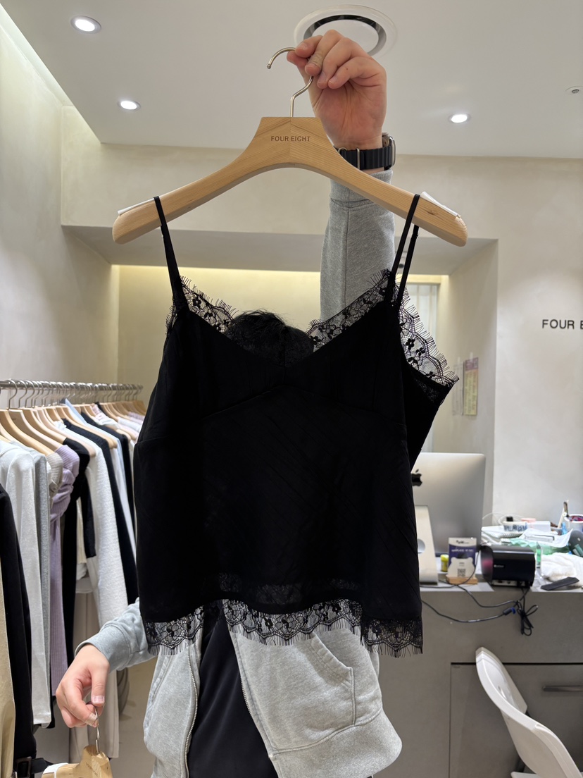 FOUREIGHT東大門代購女士新品職業推薦人氣熱賣時尚吊帶背心FOUR EIGHT吊帶/背心圖色2
