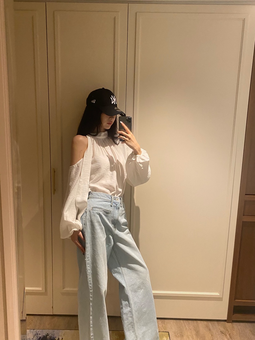 FOUREIGHT韓國直郵女裝新款職業時尚真品26春夏襯衫蕾絲衫系帶FOUR EIGHT襯衫/蕾絲衫