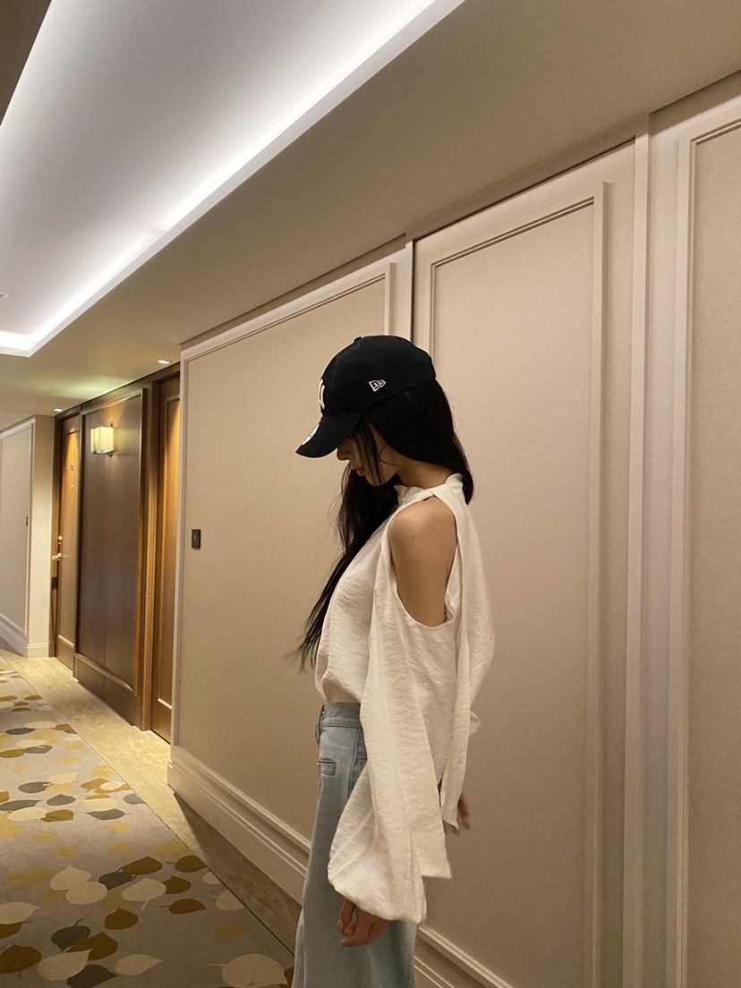 FOUREIGHT韓國直郵女裝新款職業時尚真品26春夏襯衫蕾絲衫系帶FOUR EIGHT襯衫/蕾絲衫