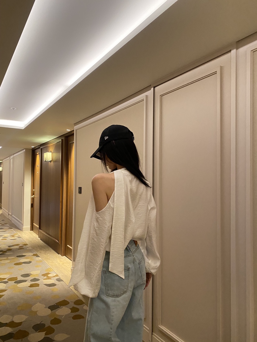 FOUREIGHT韓國直郵女裝新款職業時尚真品26春夏襯衫蕾絲衫系帶FOUR EIGHT襯衫/蕾絲衫