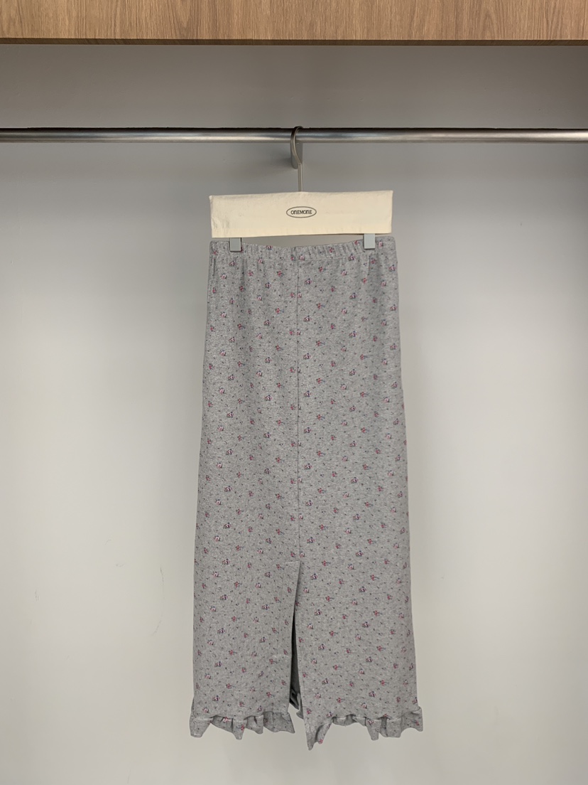 ONE MONE韓國直郵女士新款推薦職業休閑人氣熱賣時尚長裙ONE MONE長裙