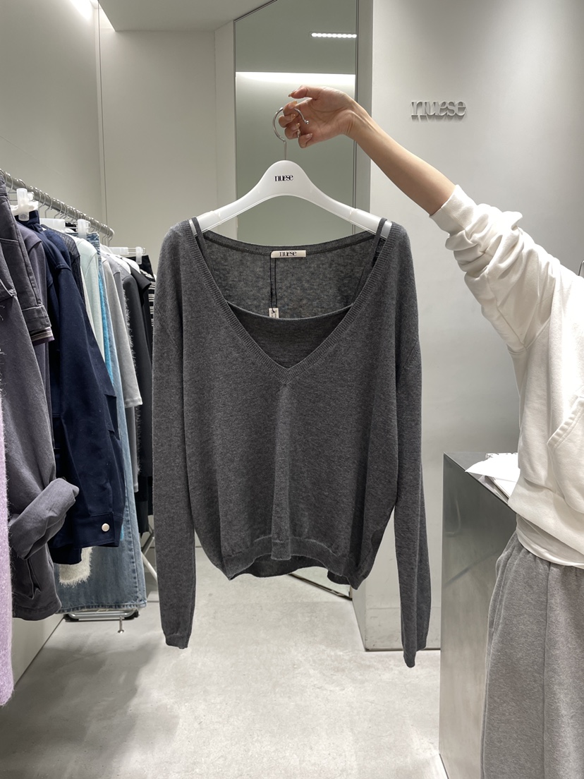 NUESE東大門實拍女裝新款熱賣推薦職業真品人氣套裝套裝絲綢NUESE套裝圖色1