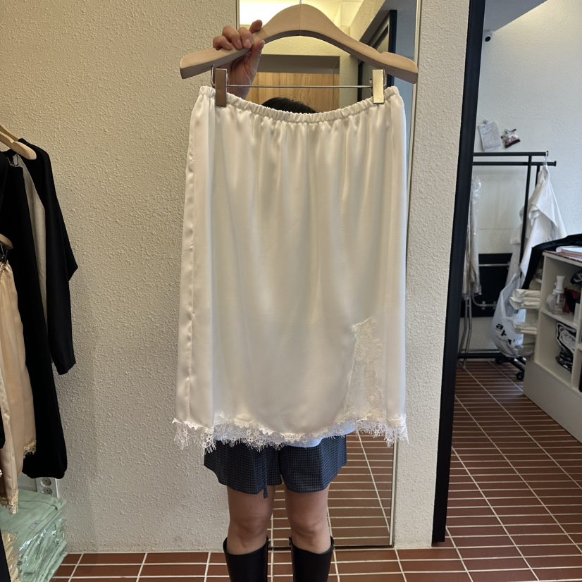 CHOI-L東大門直郵女士新款推薦真品26春夏半身裙中短裙緞面CHOI半身裙/中短裙圖色1