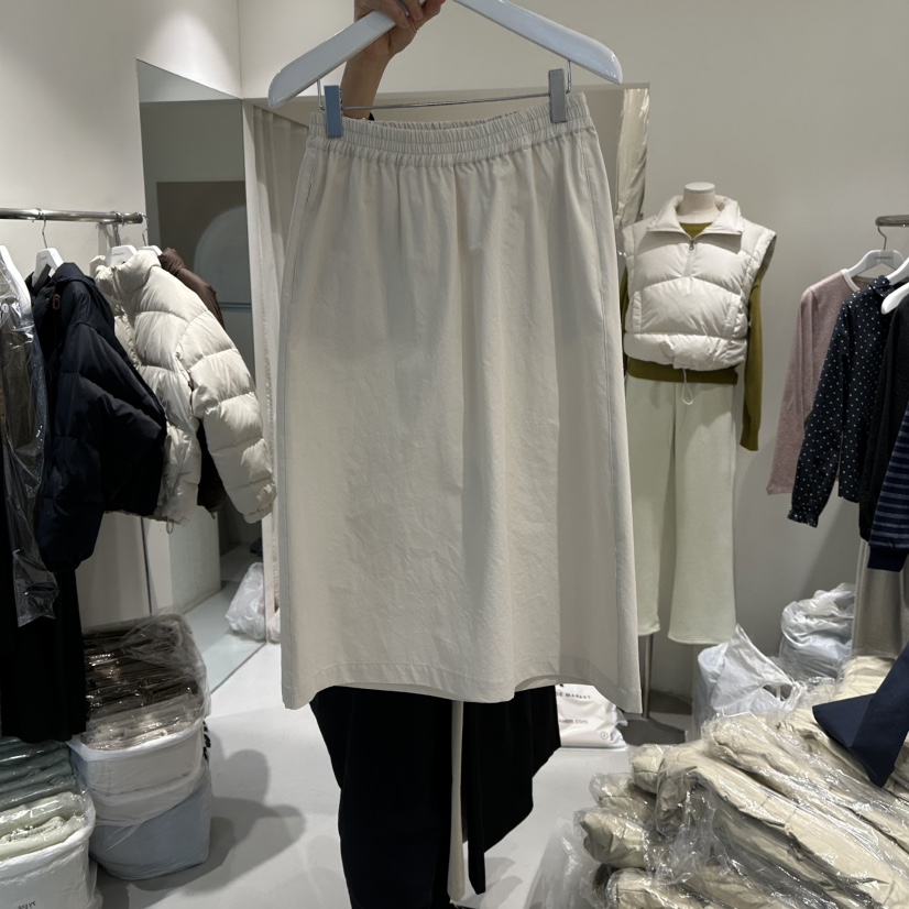 LORING RE I東大門直郵女裝新款26春夏時尚半身裙中短裙LORING RE-I/BARE半身裙/中短裙圖色3