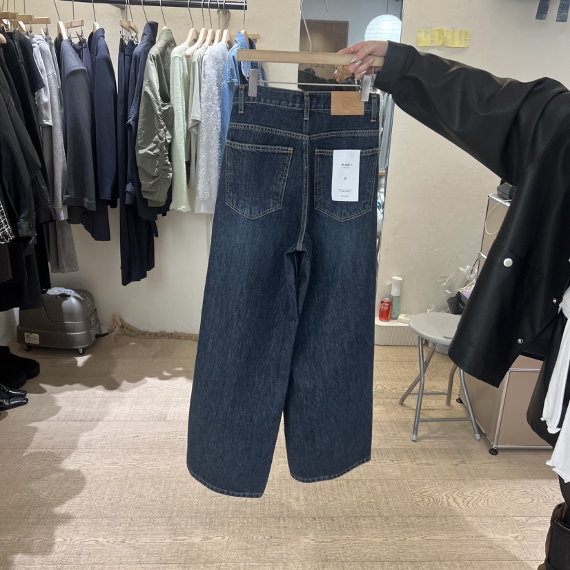 W AND J東大門實拍女裝新款人氣真品時尚推薦牛仔褲褶裥W AND J牛仔褲