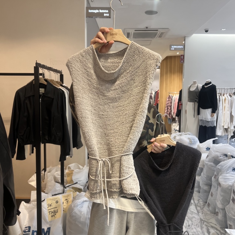 LA MAGIE FEMME韓國代購女士新品26春夏吊帶背心含腰繩高領Lamagie Femme吊帶/背心圖色2