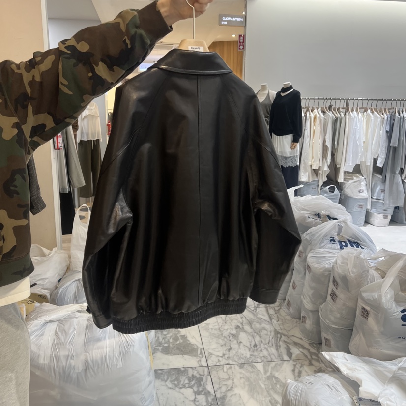 LA MAGIE FEMME韓國代購女裝新款真品26春夏人氣皮衣皮革Lamagie Femme皮衣