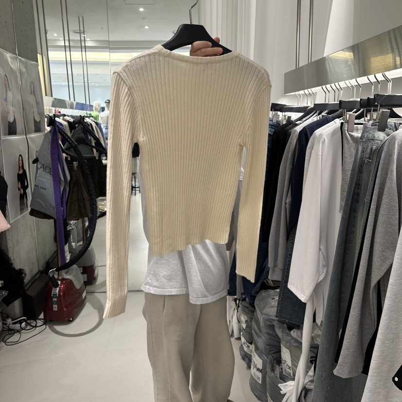 ARTE STUDIO/ATTENTION EDITORIAL東大門代購女裝新品真品針織衫ARTE STUDIO/ATTENTION EDITORIAL針織衫