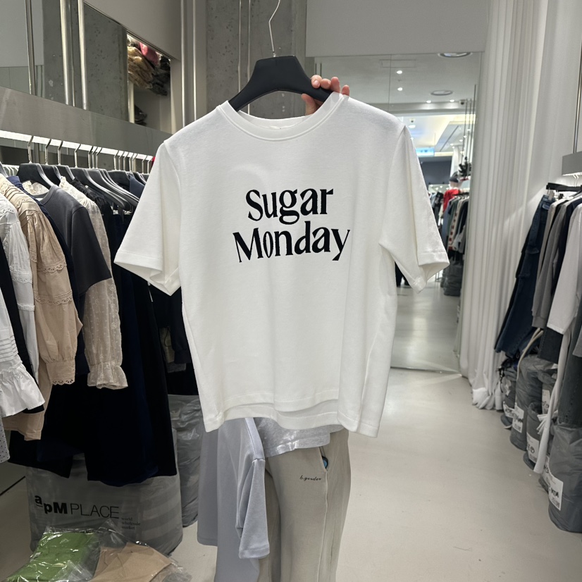 ARTE STUDIO/ATTENTION EDITORIAL韓國代購女裝新款職業T恤ARTE STUDIO/ATTENTION EDITORIALT恤圖色1