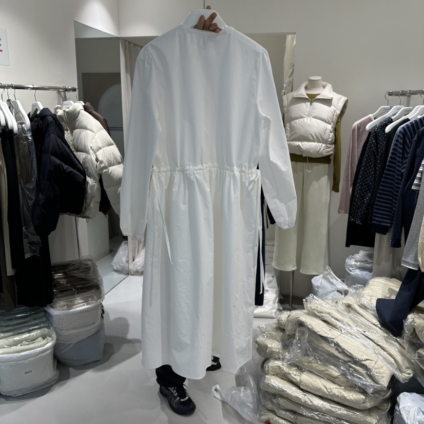 LORING RE I東大門直郵女裝新款熱賣真品時尚26春夏連衣裙LORING RE-I/BARE連衣裙