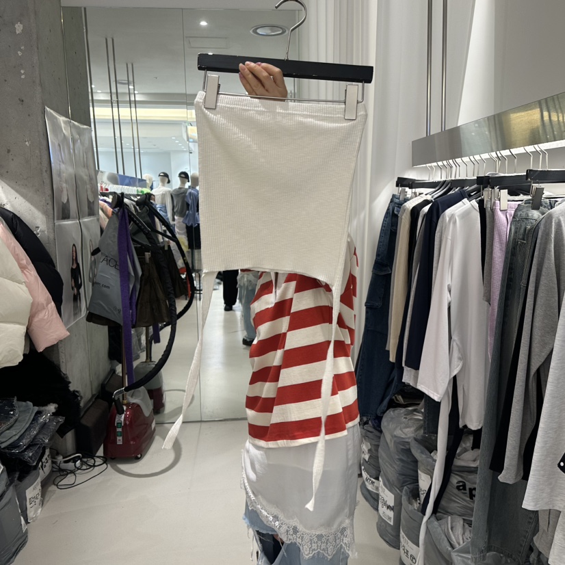 ARTE STUDIO/ATTENTION EDITORIAL東大門直郵女裝新款真品吊帶背心ARTE STUDIO/ATTENTION EDITORIAL吊帶/背心