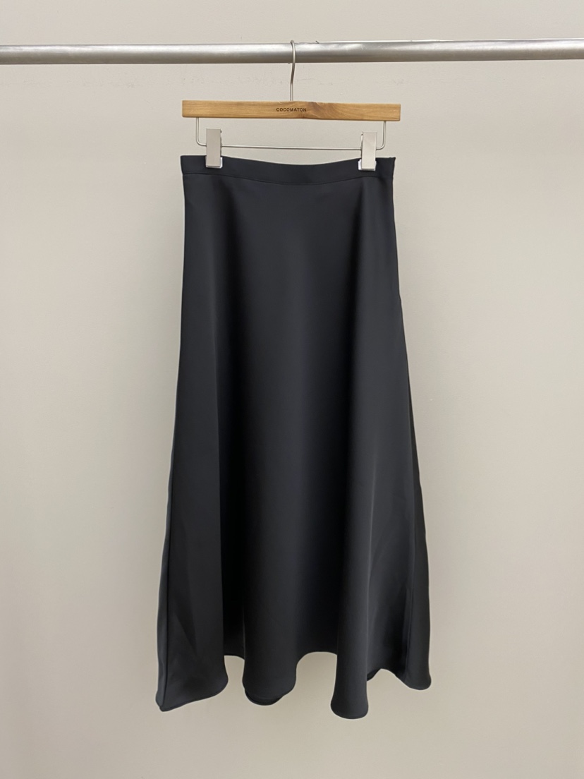 COCOMATON東大門代購女裝新品人氣真品推薦職業26春夏長裙緞面COCOMATON長裙圖色2