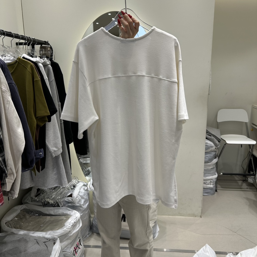 AT THE END東大門實拍女裝新款26春夏職業人氣時尚熱賣T恤AT THE ENDT恤