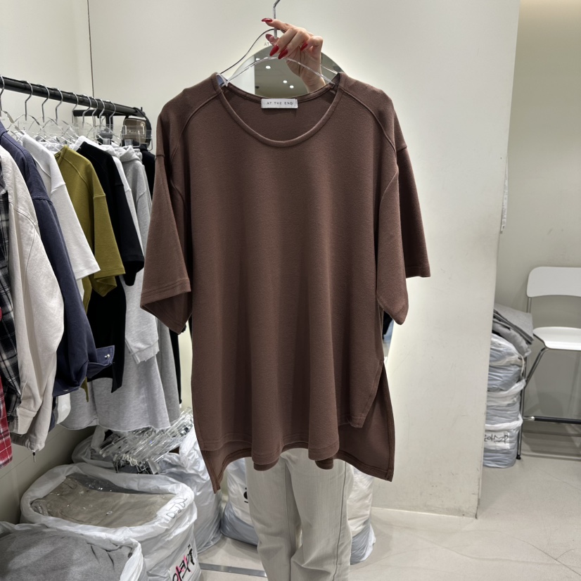 AT THE END東大門實拍女裝新款26春夏職業人氣時尚熱賣T恤AT THE ENDT恤圖色3