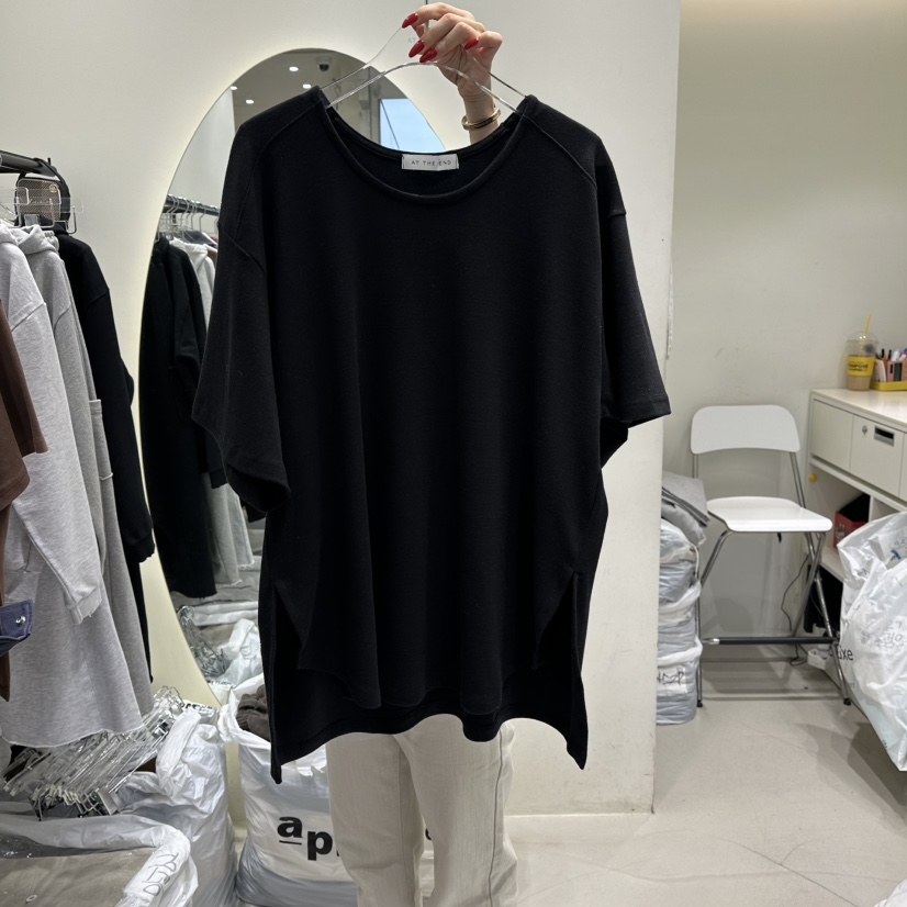 AT THE END東大門實拍女裝新款26春夏職業人氣時尚熱賣T恤AT THE ENDT恤圖色4