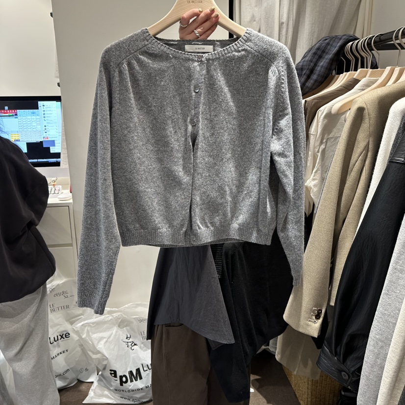 LE BUTTER韓國直郵女士新款時尚熱賣休閑針織衫羊絨開衫LE BUTTER針織衫圖色1