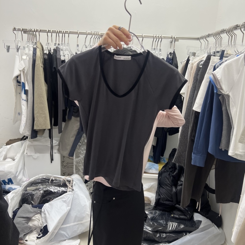 PADO東大門實拍女士新品時尚26春夏推薦人氣職業T恤天鵝絨PADOT恤圖色4