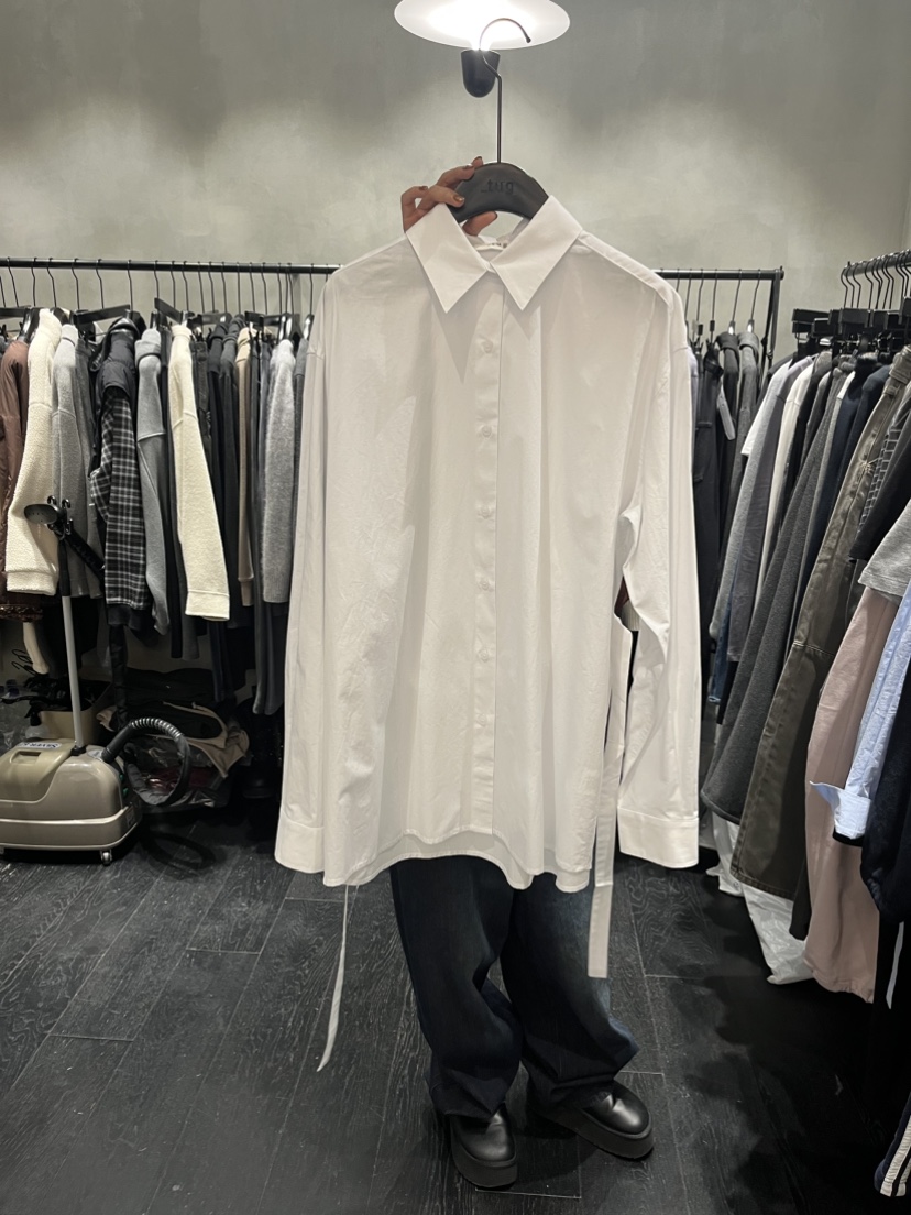 TUG韓國直郵女裝新款真品熱賣時尚推薦襯衫蕾絲衫含腰繩系帶TUG襯衫/蕾絲衫圖色1