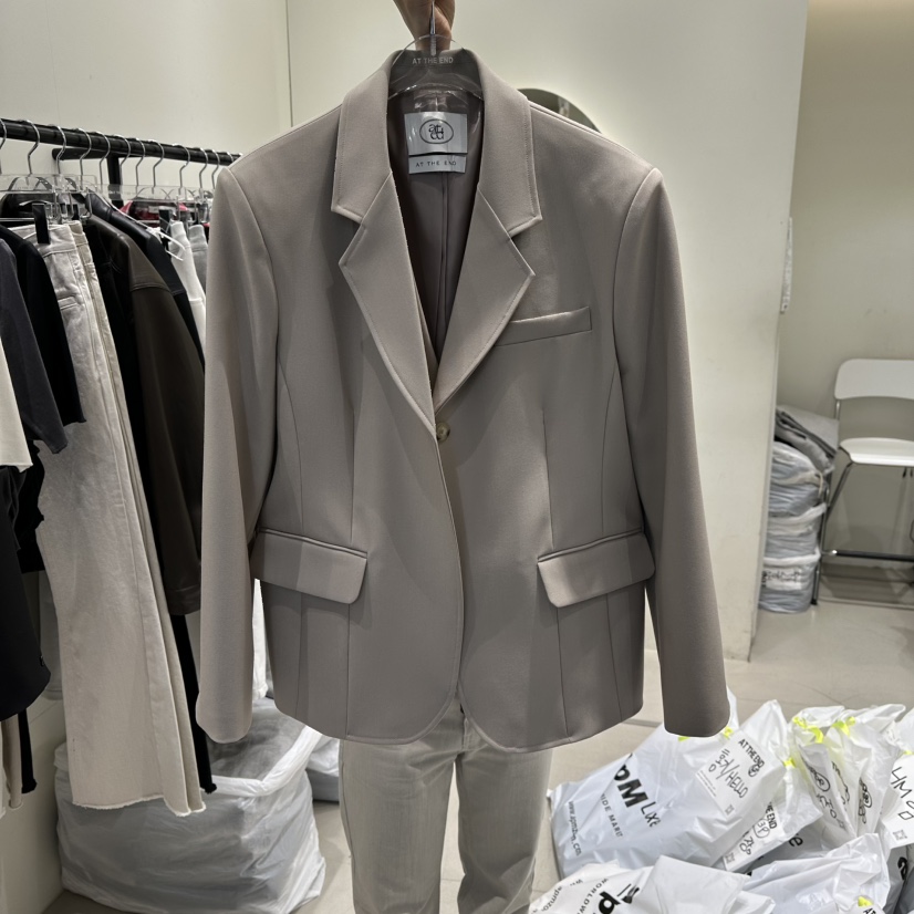 AT THE END東大門直郵女裝新品26春夏推薦熱賣真品夾克AT THE END夾克圖色1