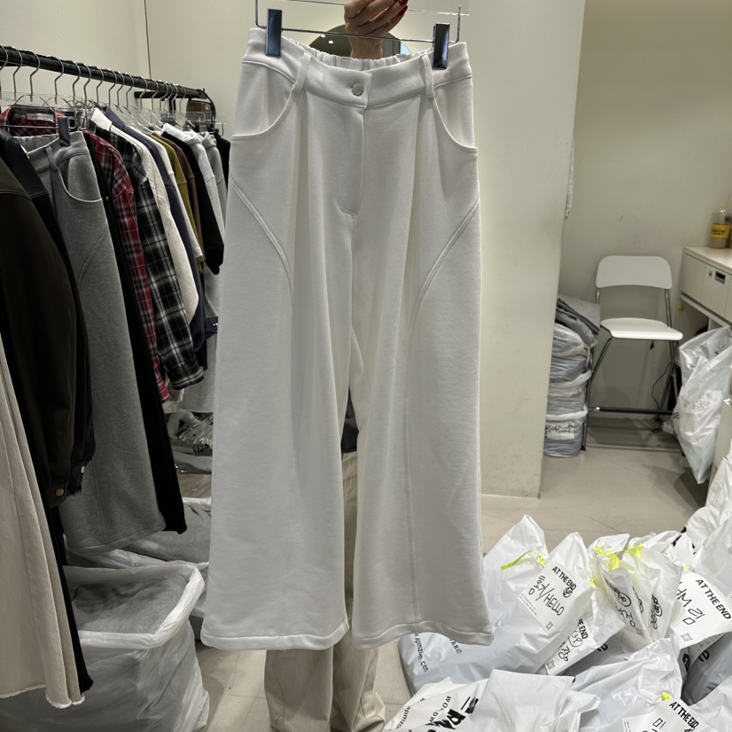 AT THE END東大門代購女士新款26春夏休閑職業人氣休閑褲AT THE END休閑褲圖色1