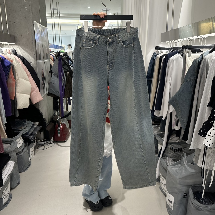 ARTE STUDIO/ATTENTION EDITORIAL韓國代購女裝新品真品牛仔褲ARTE STUDIO/ATTENTION EDITORIAL牛仔褲圖色1