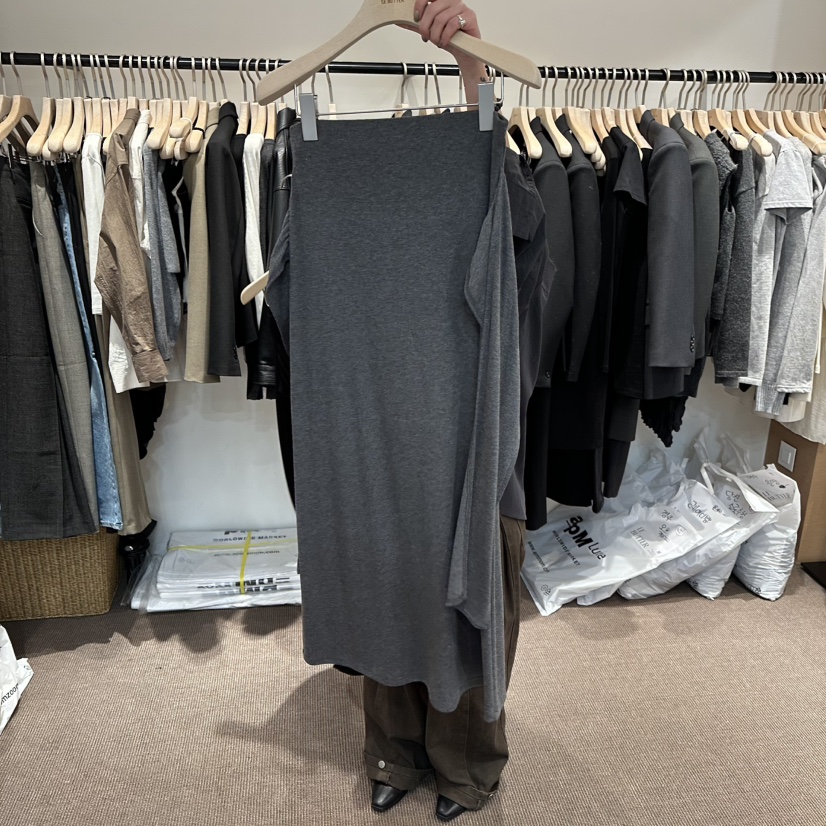 LE BUTTER東大門直郵女士新品人氣熱賣26春夏時尚長裙圍巾LE BUTTER長裙圖色1墨色