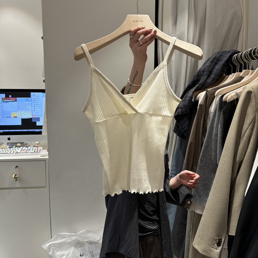 LE BUTTER東大門實拍女裝新款熱賣職業休閑人氣吊帶背心LE BUTTER吊帶/背心圖色1
