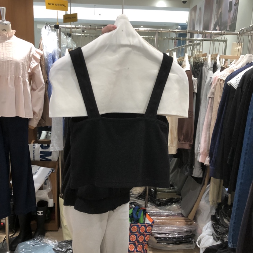 OGI東大門代購女裝新品推薦熱賣職業26春夏吊帶背心紐扣背心FLat OGI吊帶/背心