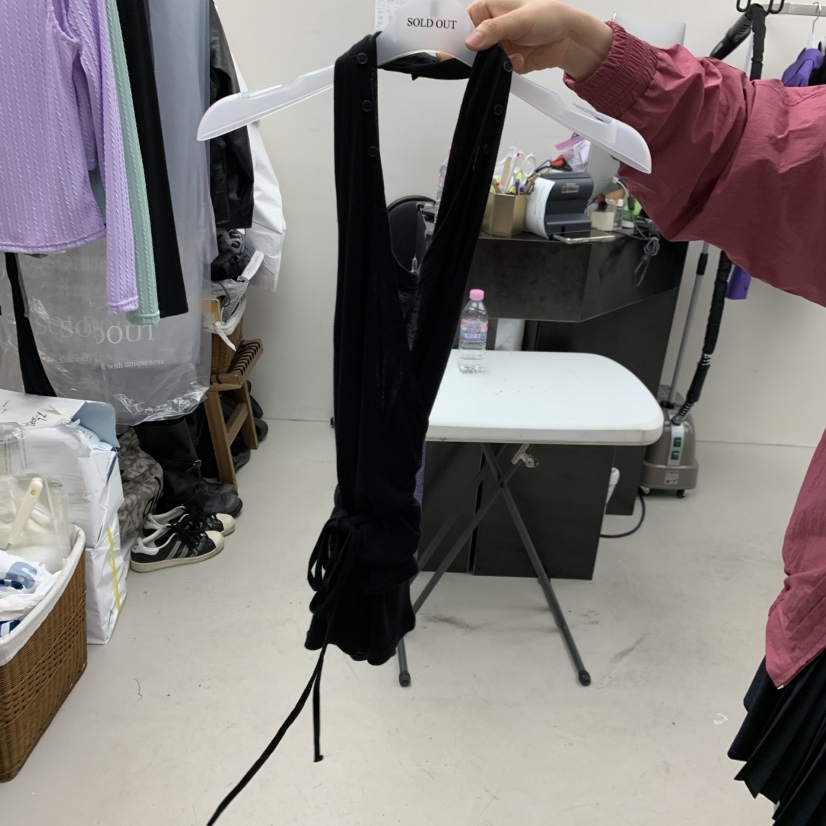 SOLD OUT東大門直郵女裝新款熱賣真品職業吊帶背心不含內搭SOLD OUT吊帶/背心圖色4