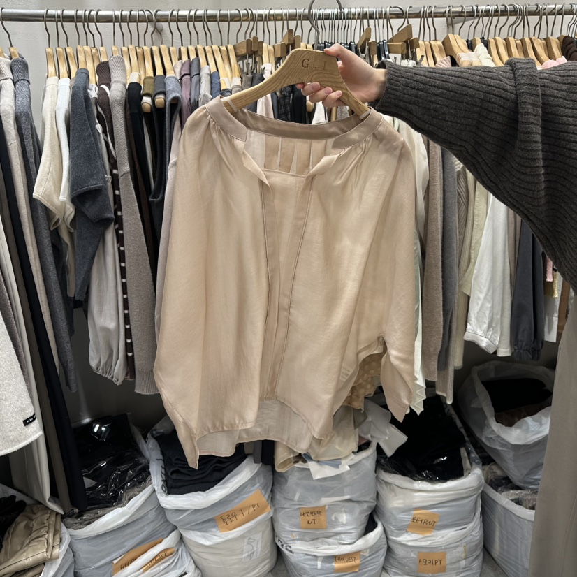 G.I-L韓國代購女裝新款熱賣真品時尚職業休閑襯衫蕾絲衫G.I-L襯衫/蕾絲衫圖色2