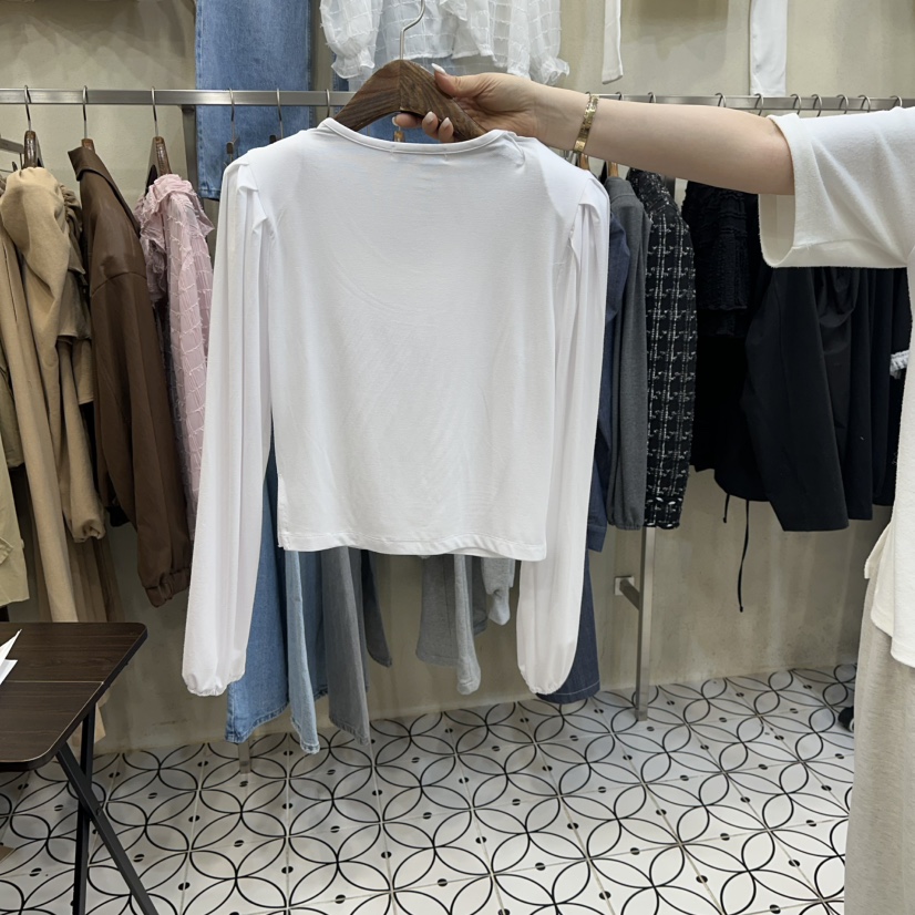 BAMBOLINA韓國直郵女裝新款26春夏時尚人氣推薦休閑長袖T恤BAMBOLINA長袖T恤