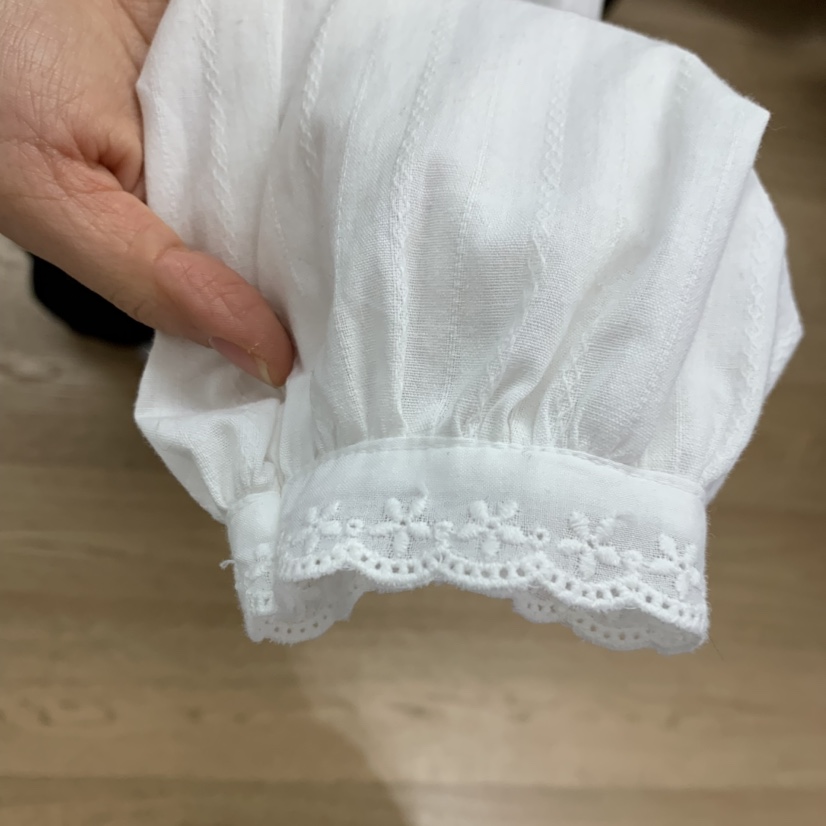 SPAGHETTI東大門直郵女士新款真品26春夏熱賣襯衫蕾絲衫蕾絲spaghetti襯衫/蕾絲衫