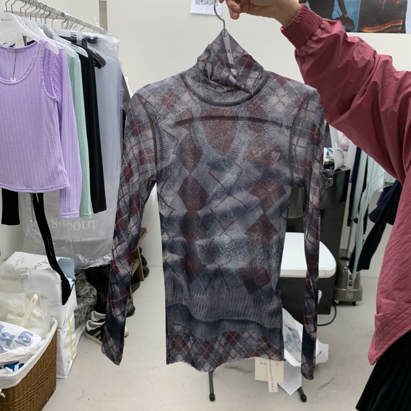 SOLD OUT東大門直郵女士新品真品人氣職業26春夏長袖T恤SOLD OUT長袖T恤圖色1