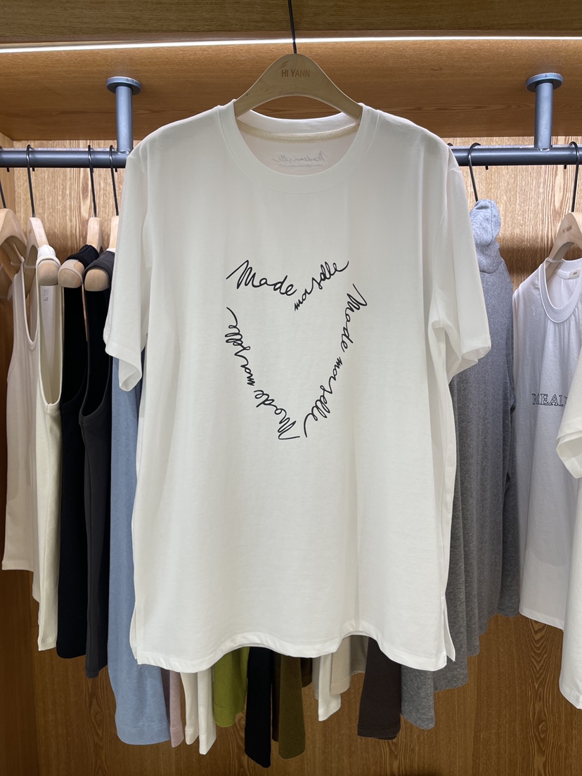 HI YANN韓國直郵女士新品職業休閑推薦熱賣人氣時尚真品T恤HI YANNT恤圖色1