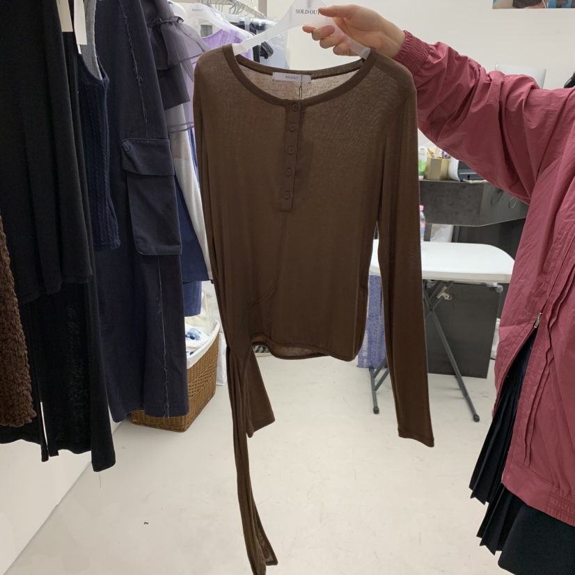 SOLD OUT韓國直郵女裝新品人氣時尚休閑熱賣長袖T恤天絲SOLD OUT長袖T恤圖色4